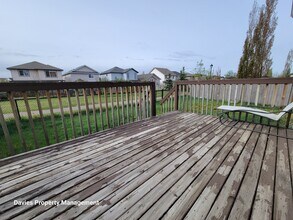 6035-6034 4 Ave SW in Edmonton, AB - Building Photo - Building Photo