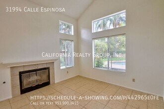 31994 Calle Espinosa in Temecula, CA - Building Photo - Building Photo