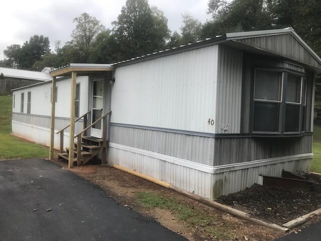 40 Tylers Cookie Ln in Asheville, NC - Building Photo