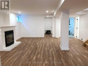 25 Terrace Dr in Hamilton, ON - Building Photo - Building Photo