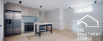 2228 N Kedzie Blvd in Chicago, IL - Building Photo - Building Photo