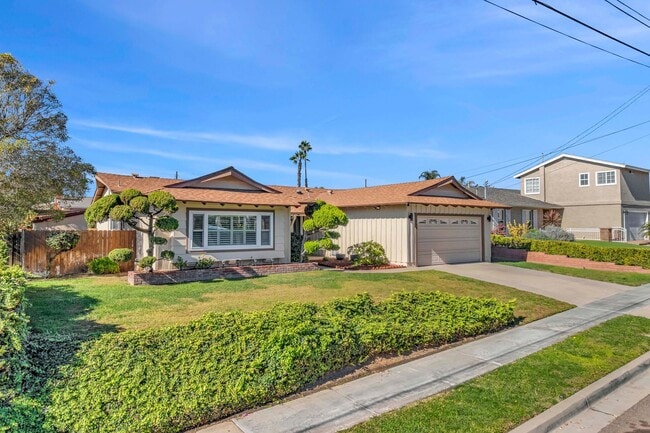 966 Nolan Way in Chula Vista, CA - Building Photo - Building Photo
