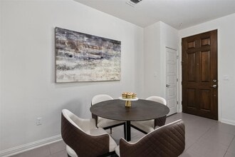 13800 Lyndhurst St in Austin, TX - Building Photo - Building Photo