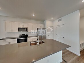 23583 E 3rd Pl in Aurora, CO - Foto de edificio - Building Photo