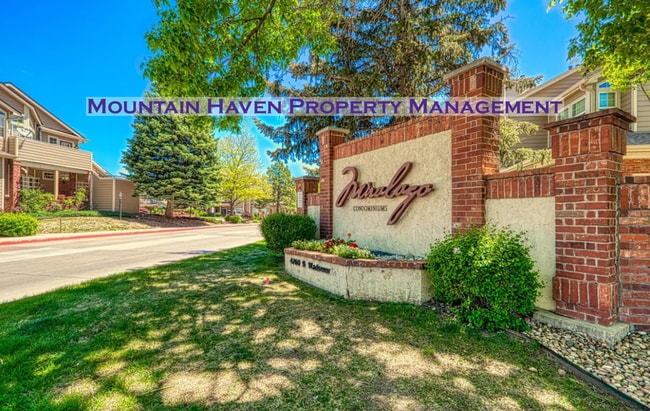 4760 S Wadsworth Blvd