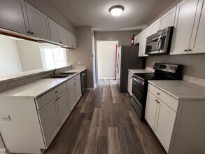 144 Charlton Rd in Hubert, NC - Building Photo - Building Photo