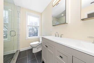 232 Fulton St in Medford, MA - Building Photo - Building Photo