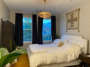 2301 25th St S, Unit 305 in Arlington, VA - Foto de edificio - Building Photo