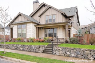 16381 NW Rossetta St in Portland, OR - Building Photo