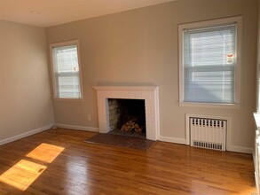 84 Haven Ave in Port Washington, NY - Building Photo - Building Photo