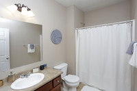 Diamond Field Townhomes in Sioux Falls, SD - Building Photo - Interior Photo