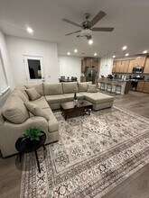 2916 Tavern Dr in Pflugerville, TX - Foto de edificio - Building Photo