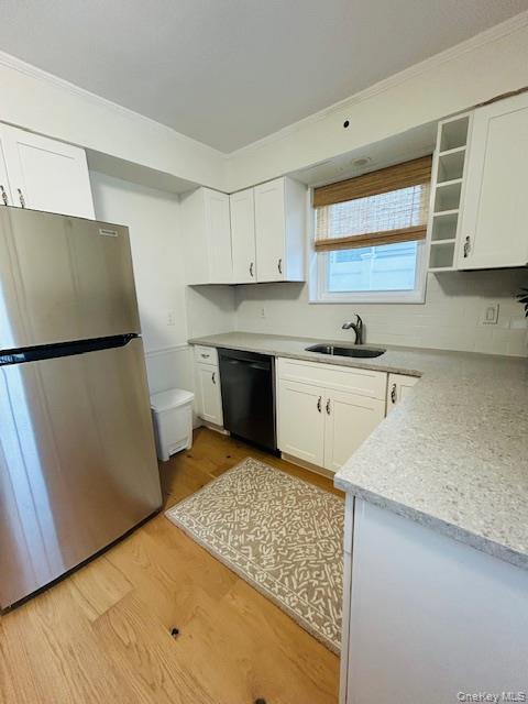 654 E Park Ave in Long Beach, NY - Foto de edificio - Building Photo