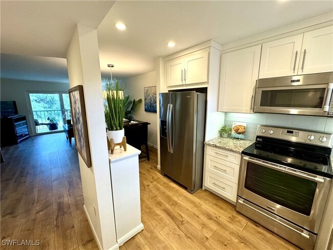 property at 400 Forest Lakes Blvd