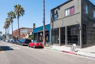 1639-1641 Abbot Kinney Blvd in Venice, CA - Foto de edificio - Building Photo