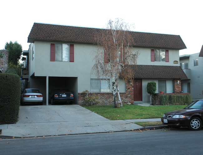 10935 Peachgrove St in North Hollywood, CA - Building Photo - Building Photo