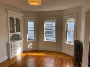 11 Marion Rd in Belmont, MA - Building Photo - Building Photo