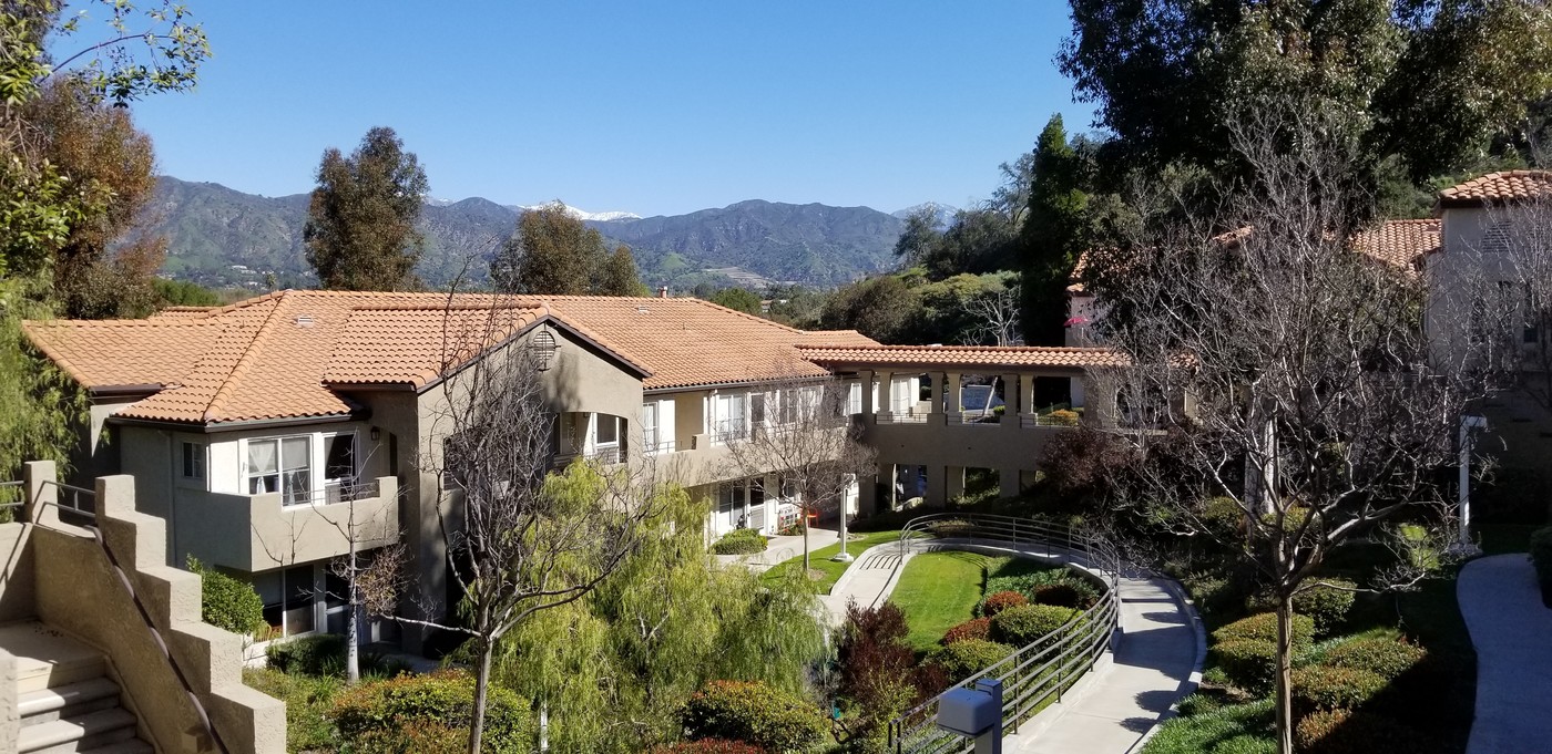 Heritage Oaks Senior Apartments in Glendora, CA - Building Photo