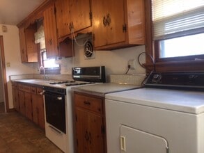 2021 N Parham Rd in Richmond, VA - Building Photo - Building Photo
