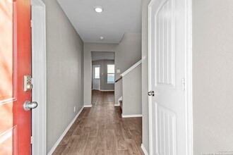 4106 Winterfell Pass in Converse, TX - Building Photo - Building Photo