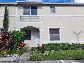 820 NE 212th Terrace in Miami, FL - Building Photo