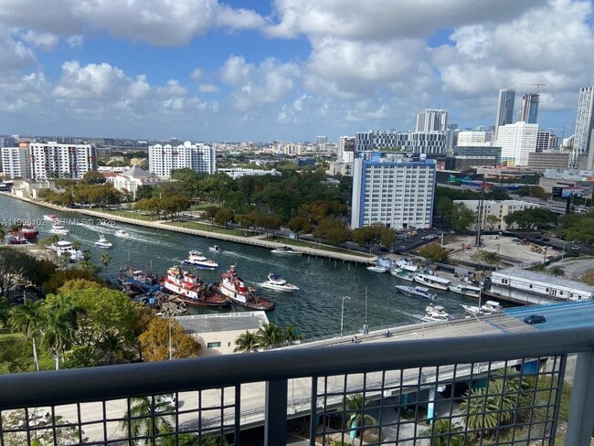 property at 10 SW South River Dr