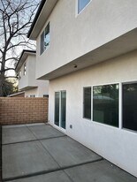 12662 Bradley Ave in Sylmar, CA - Building Photo
