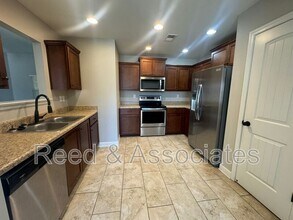 1369 Switzer Dr in Southaven, MS - Building Photo - Building Photo