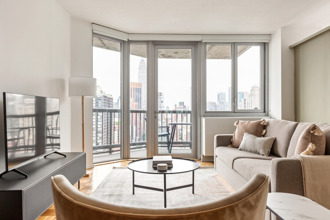 401 E 34th St in New York, NY - Foto de edificio