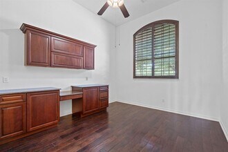 13271 Mesa Verde Dr in Austin, TX - Building Photo - Building Photo