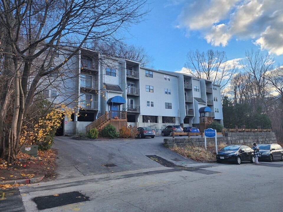 199 Perry Ave in Worcester, MA - Building Photo