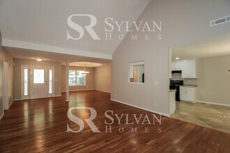 369 Patrick Cir in Jenkinsburg, GA - Building Photo - Building Photo