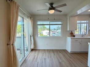 1114 W 163rd St, Unit 6 in Gardena, CA - Building Photo - Building Photo