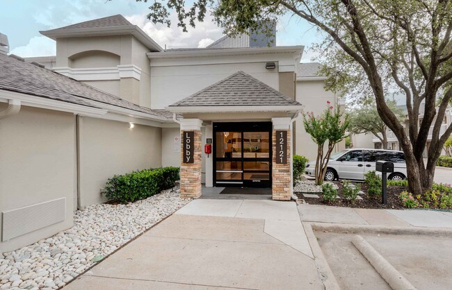 Furnished Studio-Dallas - Coit Road