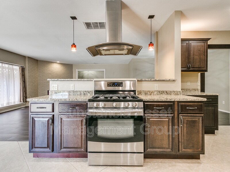 2605 NW 50th St Photo