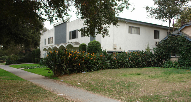 The Park Grove in Pasadena, CA - Building Photo - Building Photo