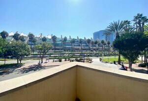 350 K St in San Diego, CA - Building Photo