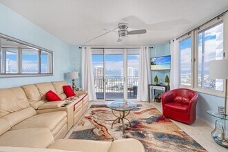 3047 S Atlantic Ave in Daytona Beach Shores, FL - Building Photo - Building Photo