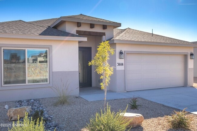 3614 Paragon St in Las Cruces, NM - Foto de edificio - Building Photo