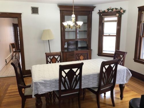 449 Broadway-Unit -4r in Somerville, MA - Foto de edificio - Building Photo