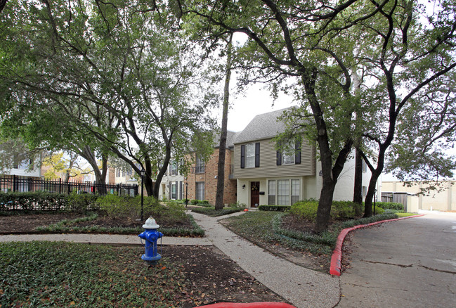 Georgetown Townhomes in Houston, TX - Foto de edificio - Building Photo