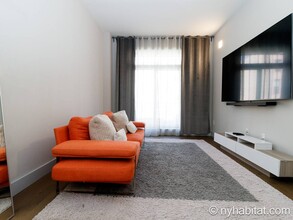 1325 Herkimer St, Unit 307 in Brooklyn, NY - Building Photo - Building Photo