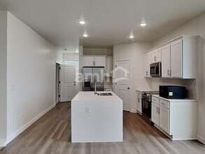 1272 W Mahogany St in Saratoga Springs, UT - Building Photo - Building Photo