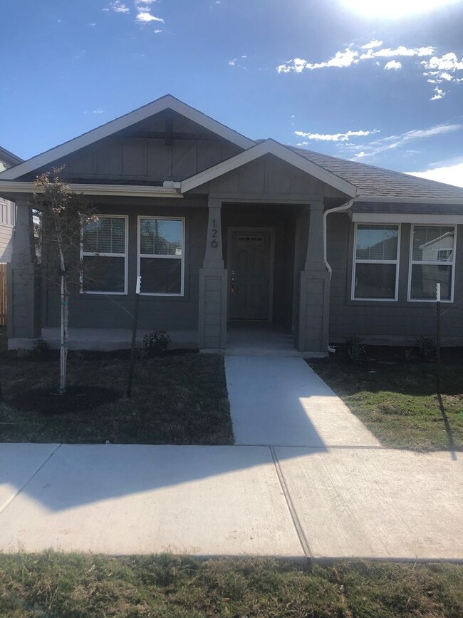 property at 126 Fairmeadow Downs Dr