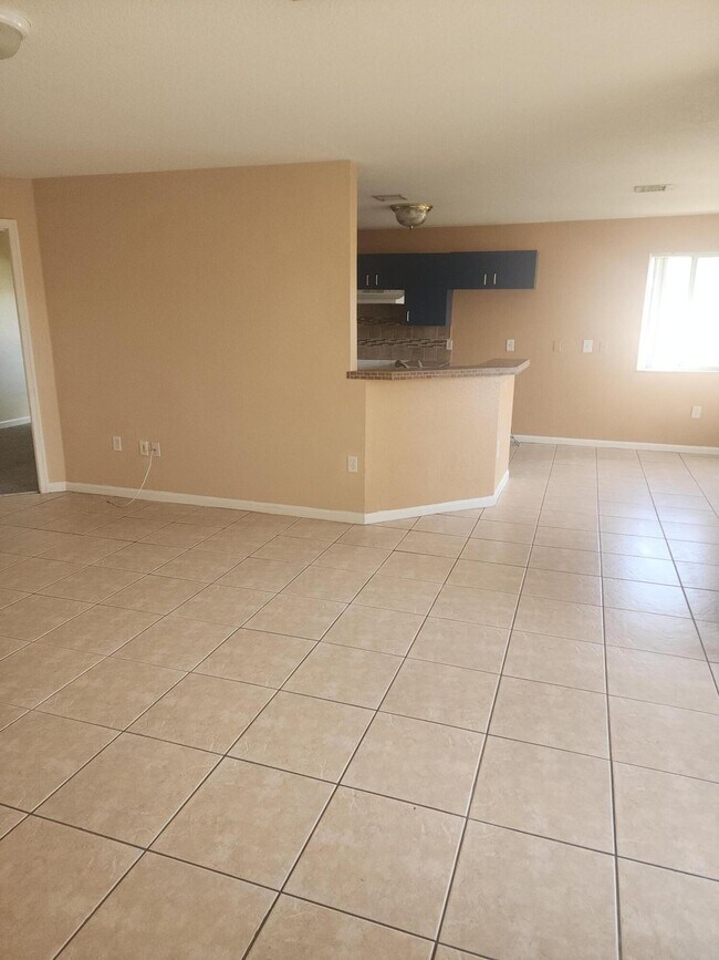 8804 NW 38th Dr in Coral Springs, FL - Building Photo - Building Photo