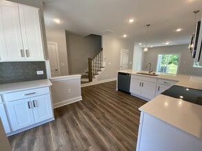 339 Old Grove Ln in Apex, NC - Building Photo - Building Photo