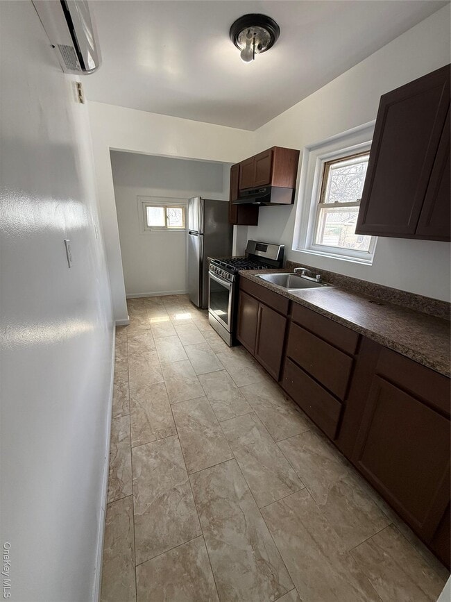 153-12 122nd Ave in Queens, NY - Building Photo - Building Photo