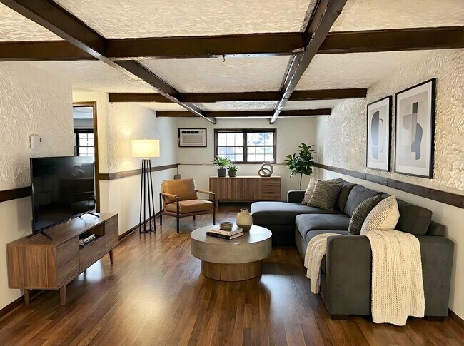 42 Swanson Ct, Unit 42 Swanson Ct Unit 14A