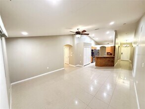 317 Puffer Ct in Kissimmee, FL - Building Photo - Building Photo