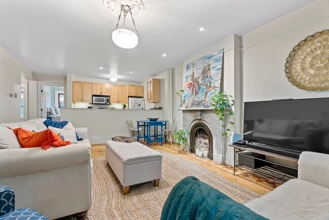 property at 20 Worcester Sq
